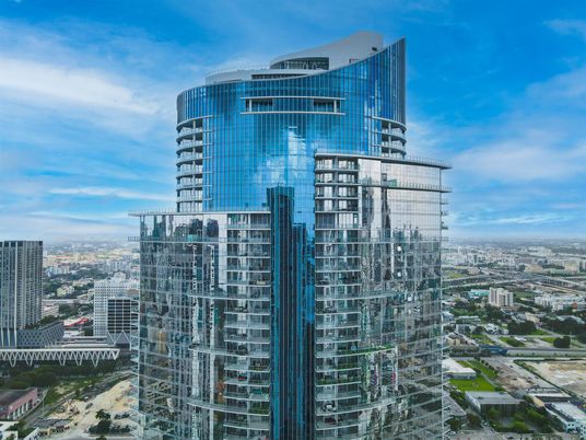 Exterior, Facade, Highrise