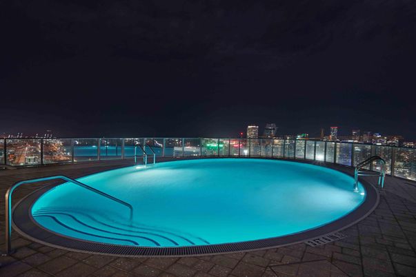 Exterior, Pool