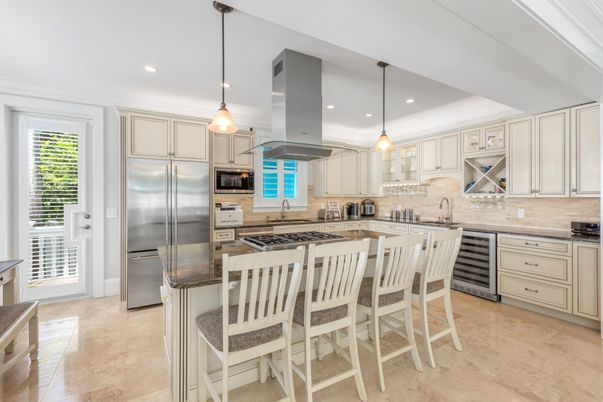 Interior, Kitchen, Pendant Lights, Recessed Lighting, Stainless Steel Appliances
