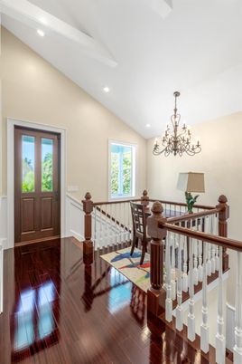 Chandelier, Dining room, Interior, Recessed Lighting, Wood Texture Flooring