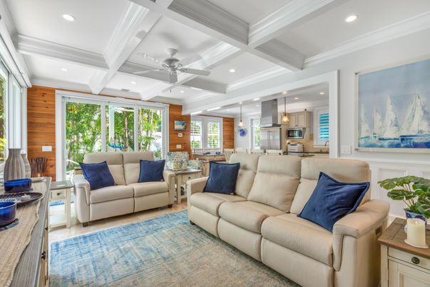 Interior, Kitchen, Living room, Pendant Lights, Recessed Lighting, Wooden Walls