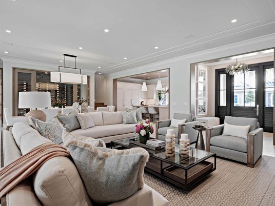Chandelier, Dining room, Interior, Living room, Pendant Lights, Recessed Lighting, Wine Storage