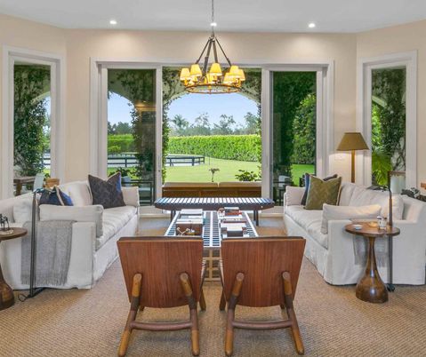 Chandelier, Dining room, Interior, Living room, Pendant Lights, Recessed Lighting