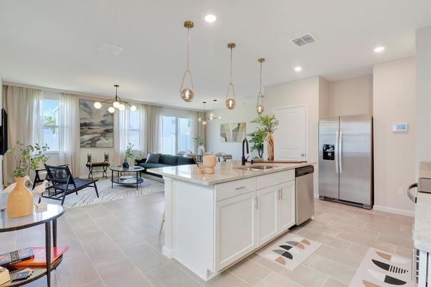 Dining room, Interior, Kitchen, Living room, Pendant Lights, Recessed Lighting, Stainless Steel Appliances