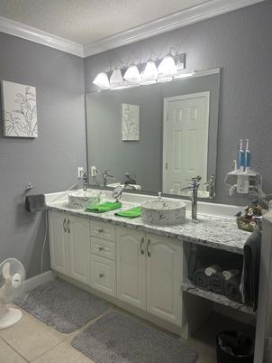 Bathroom, Dual Sink Vanities, Interior
