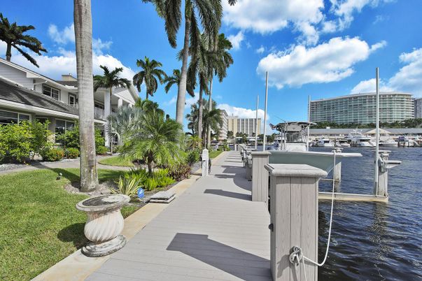 Exterior, Water