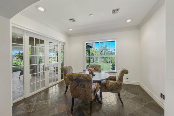 Dining room, Interior, Recessed Lighting