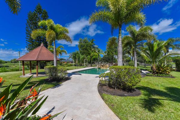 Backyard, Exterior, Pool
