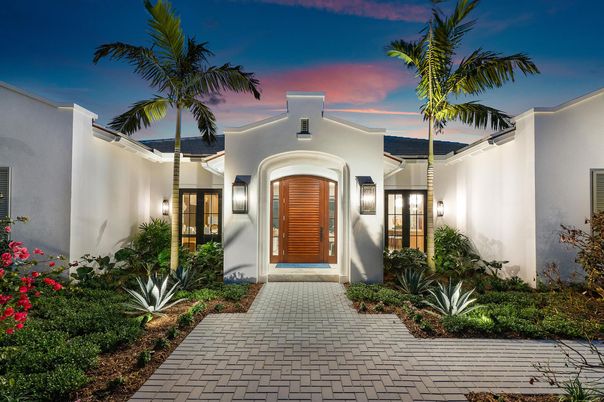 Exterior, Facade, Spanish Mediterranean