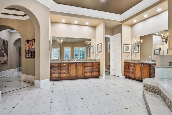 Bathroom, Chandelier, Dual Sink Vanities, Interior, Recessed Lighting