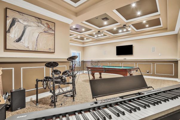 Billiard Table, Fitness Equipment, Game Room, Interior, Recessed Lighting