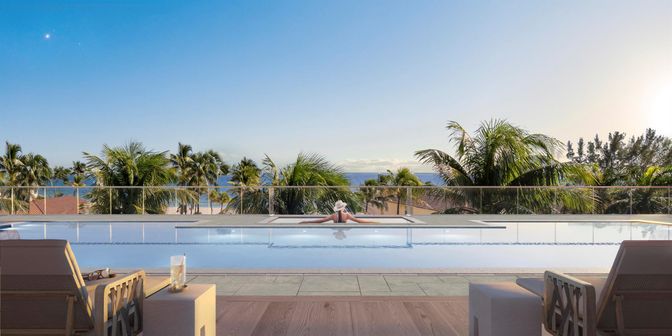 Exterior, Pool, Water