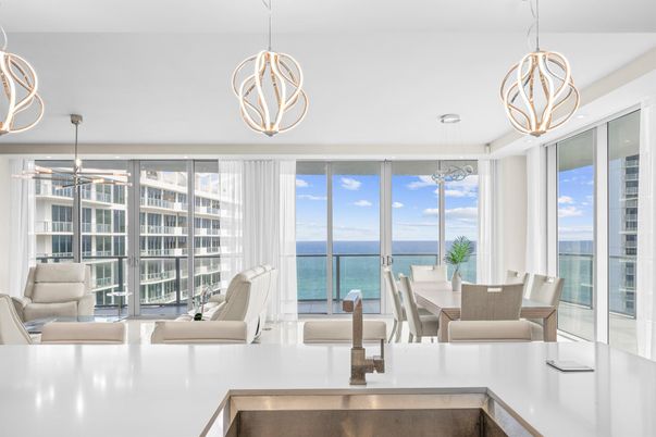 Dining room, Interior, Pendant Lights, Water