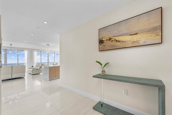 Interior, Pendant Lights, Recessed Lighting
