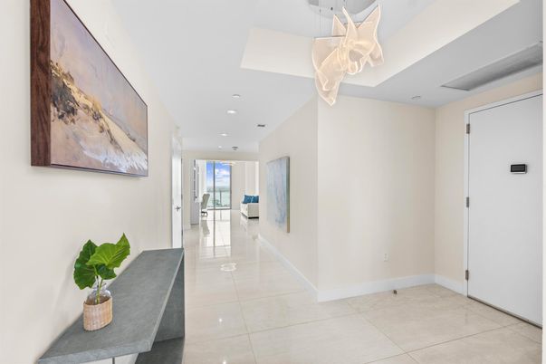 Interior, Pendant Lights, Recessed Lighting