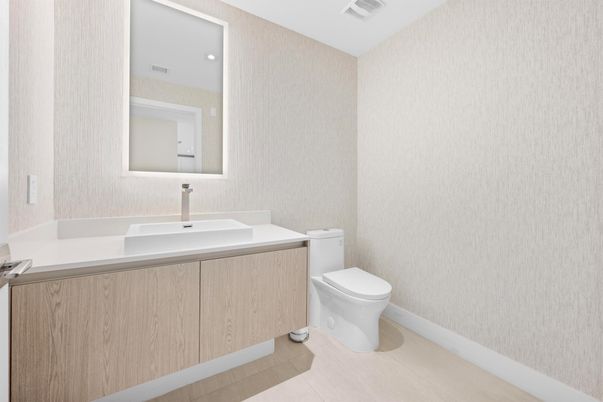 Bathroom, Interior, Recessed Lighting