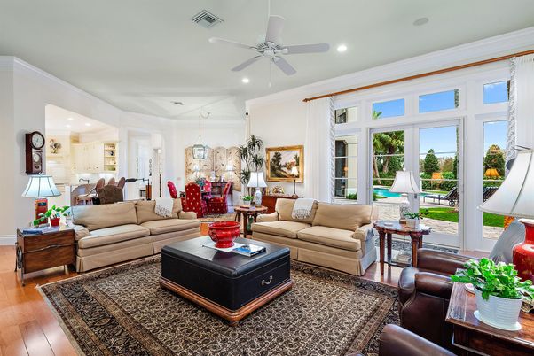 Dining room, Interior, Kitchen, Living room, Pendant Lights, Recessed Lighting, Wood Texture Flooring