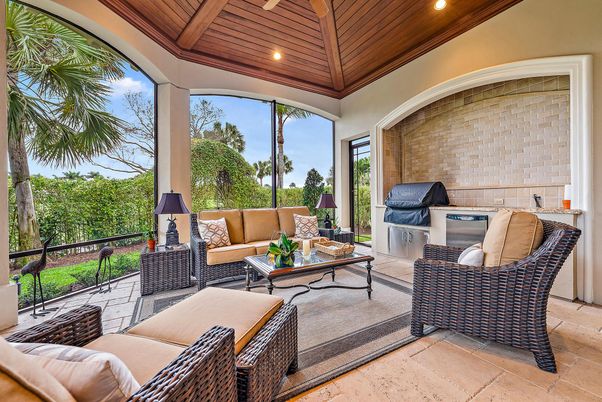 Interior, Living room, Recessed Lighting, Sun Room, Wooden Ceilings