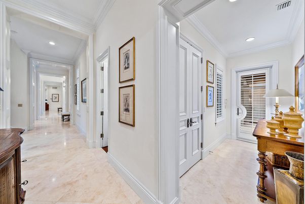 Interior, Recessed Lighting