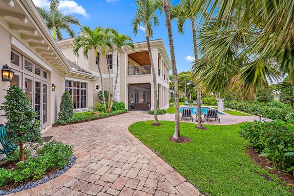 Backyard, Exterior, Pool