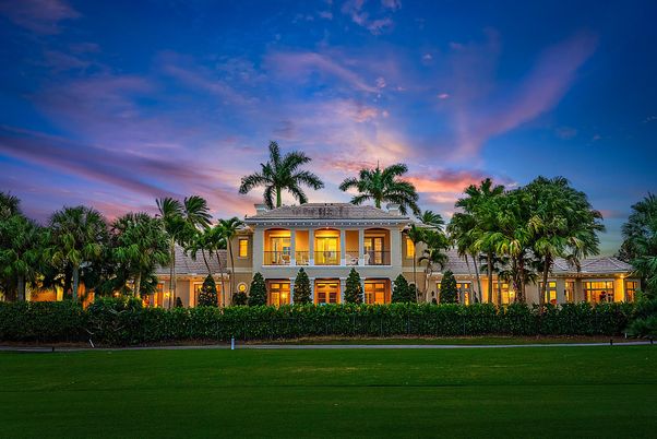 Backyard, Exterior, Facade, French Provincial