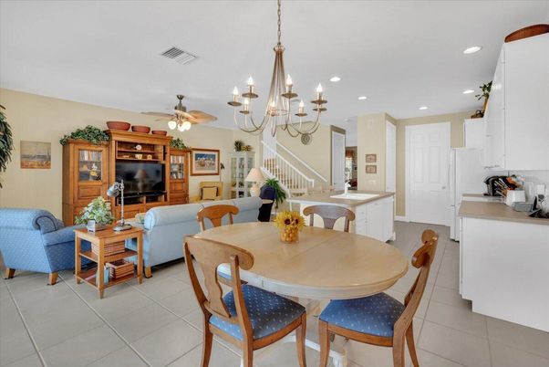 Chandelier, Dining room, Interior, Kitchen, Living room, Recessed Lighting