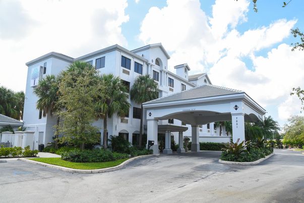 Exterior, Facade, Condo Building