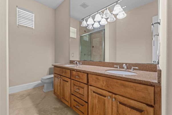Bathroom, Dual Sink Vanities, Interior