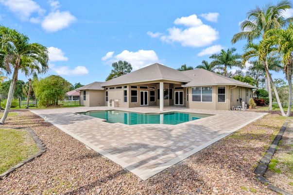 Backyard, Exterior, Pool