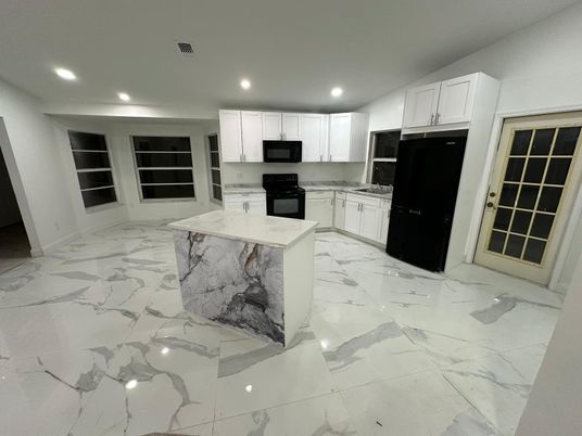 Interior, Kitchen, Marble, Recessed Lighting