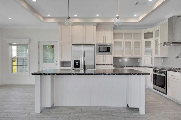 Interior, Kitchen, Pendant Lights, Recessed Lighting, Stainless Steel Appliances