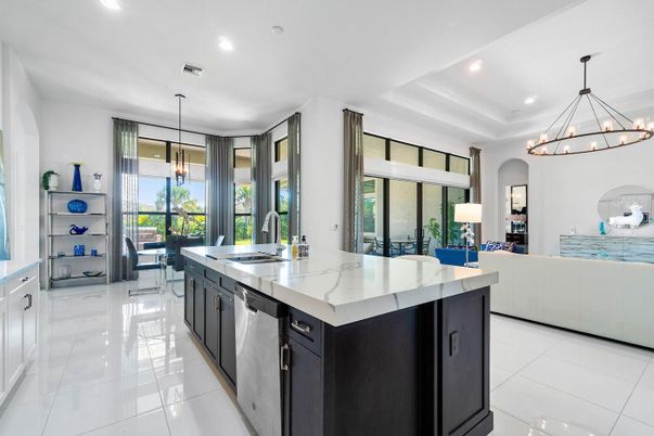 Chandelier, Interior, Kitchen, Pendant Lights, Recessed Lighting, Stainless Steel Appliances