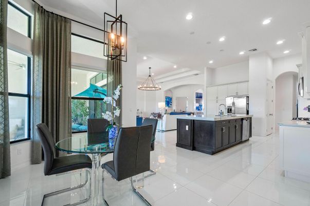 Dining room, Interior, Kitchen, Pendant Lights, Recessed Lighting, Stainless Steel Appliances