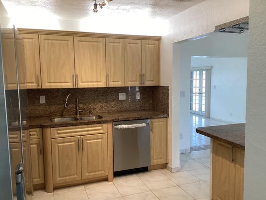 Interior, Kitchen, Marble, Stainless Steel Appliances