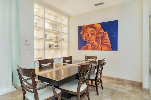 Dining room, Interior, Recessed Lighting