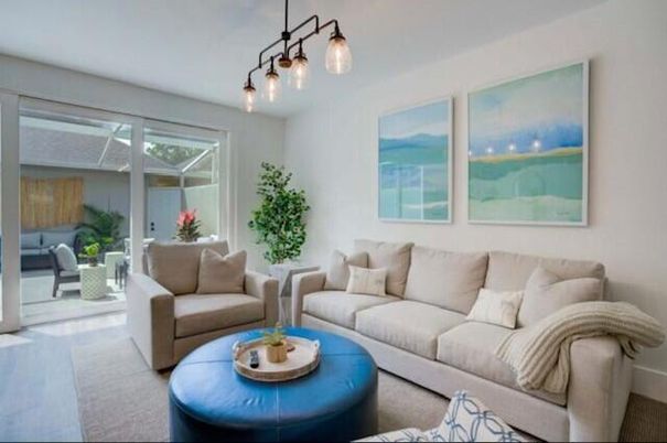 Interior, Living room, Pendant Lights