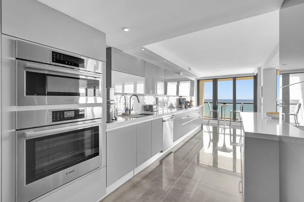 Interior, Kitchen, Recessed Lighting, Stainless Steel Appliances, Water