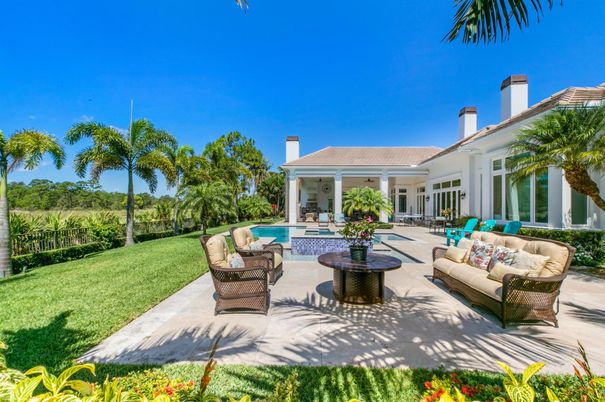 Backyard, Exterior, Pool