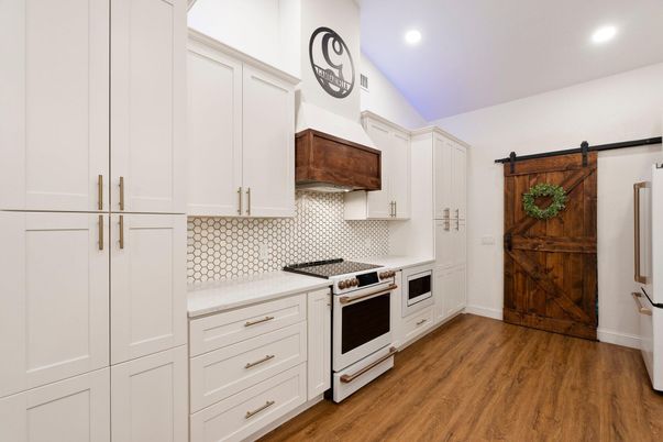 Interior, Kitchen, Recessed Lighting, Wood Texture Flooring