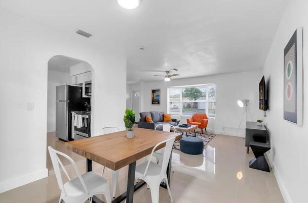 Dining room, Interior, Kitchen, Living room, Stainless Steel Appliances, Wood Texture Flooring