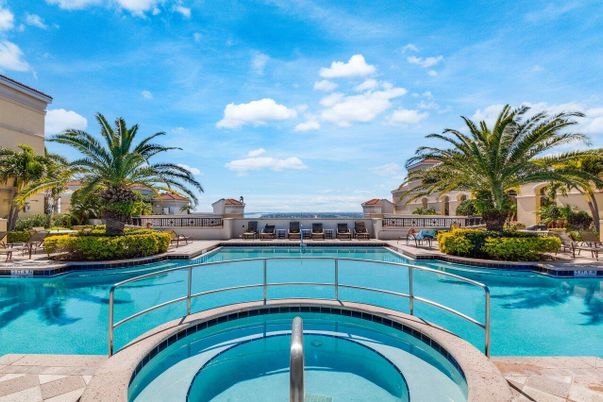 Exterior, Pool, Water
