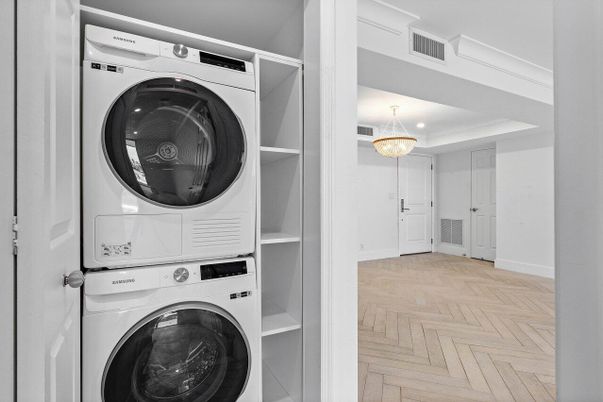 Interior, Pendant Lights, Recessed Lighting, Utility Closets, Washer, Wood Texture Flooring