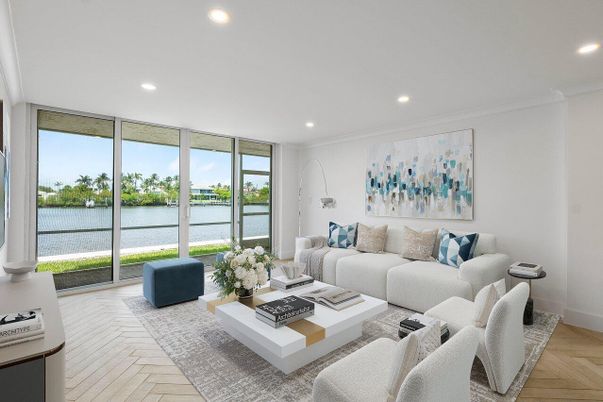 Interior, Living room, Recessed Lighting, Water, Wood Texture Flooring
