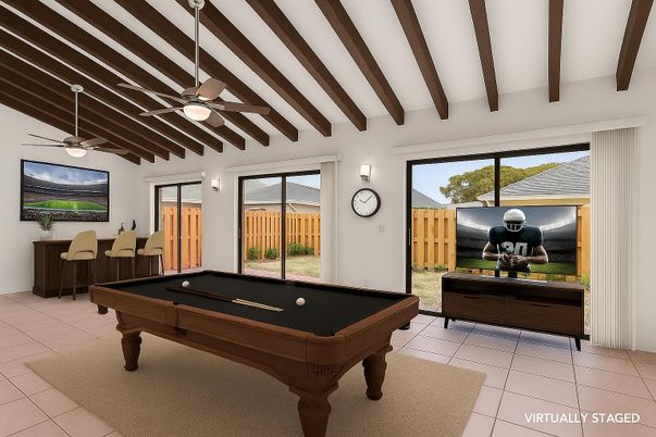 Billiard Table, Game Room, Interior, Wooden Beams