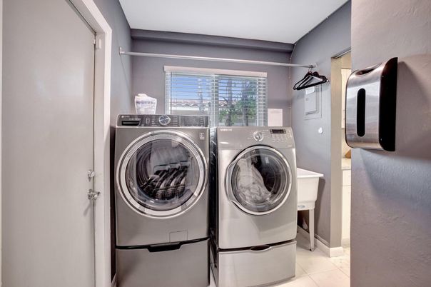 Interior, Washer