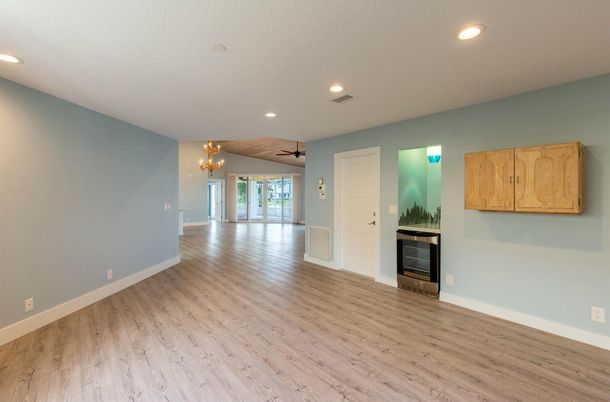 Chandelier, Empty room, Interior, Recessed Lighting, Wood Texture Flooring