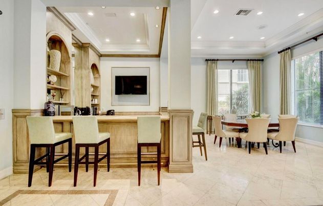 Dining room, Interior, Recessed Lighting