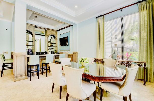 Dining room, Interior, Recessed Lighting
