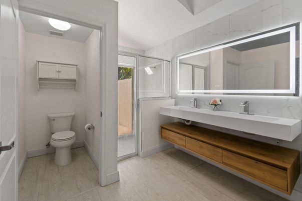 Bathroom, Dual Sink Vanities, Interior, Wood Texture Flooring