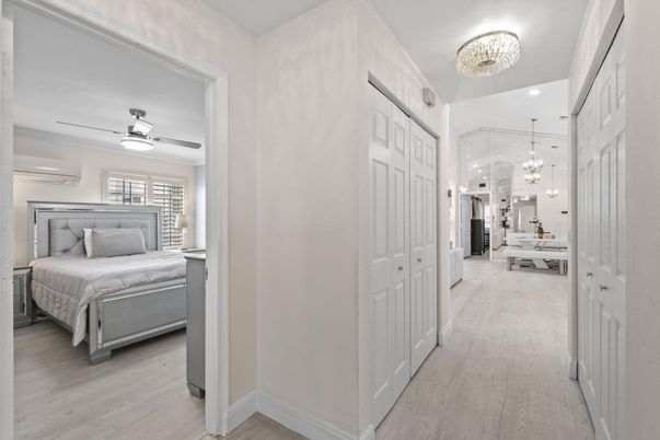 Bedroom, Chandelier, Interior, Pendant Lights, Wood Texture Flooring